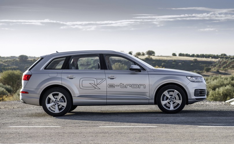 Audi Q7 e-tron 3.0 TDI quattro