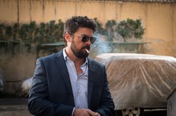 Karl Urban w sensacyjnym filmie "Złe psy". Zobacz polski ZWIASTUN