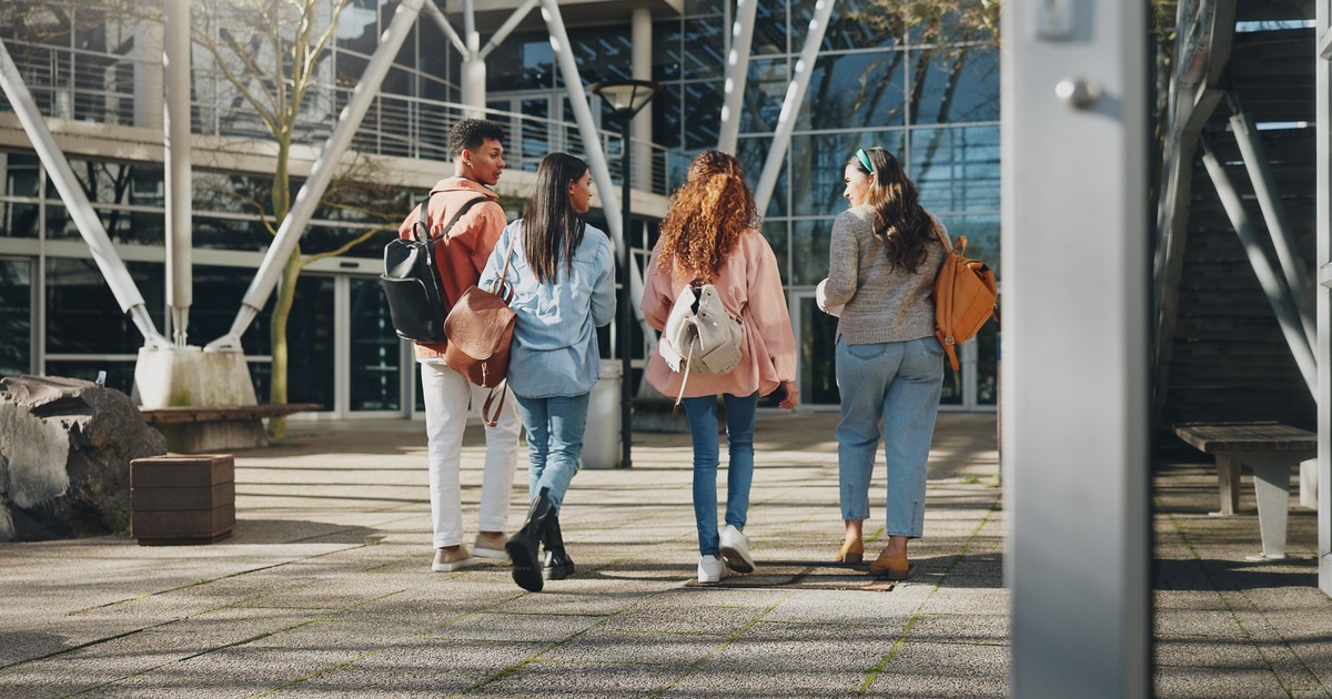 Koniec amerykańskiego snu. Wielu rodziców pomaga dzieciom choćby do 30. roku życia