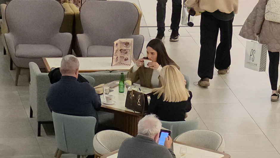 Anđela Đuričić sa roditeljima