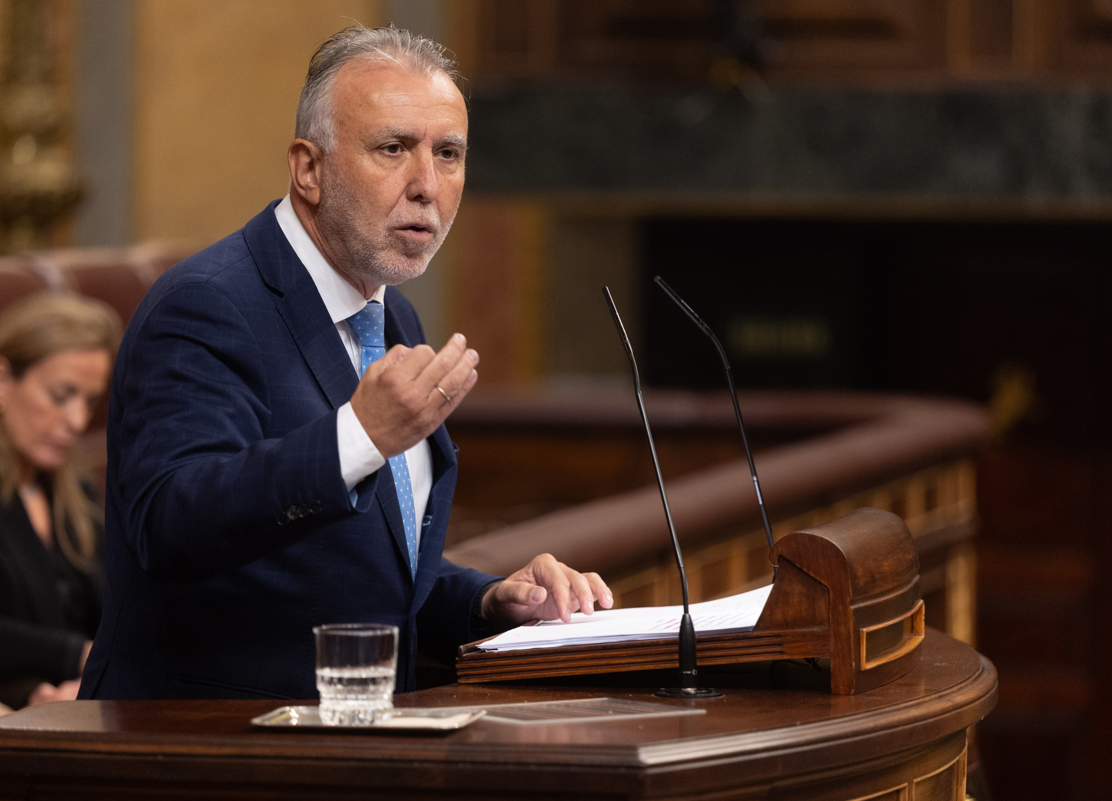 Torres se enfrenta al Congreso por el Caso Koldo este miércoles