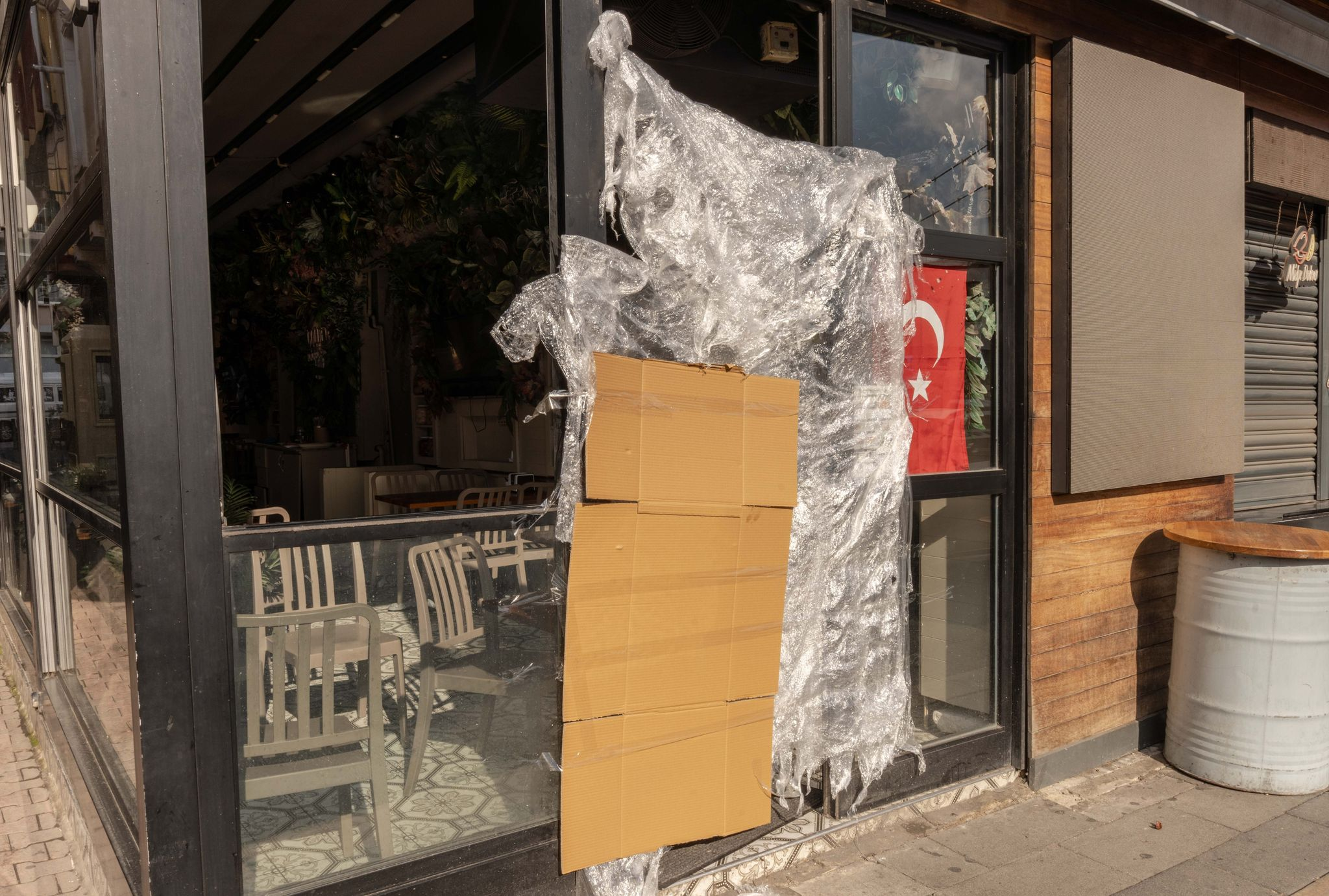 Familie stirbt nach Straßenessen: Vier Verdächtige in Istanbul gefasst