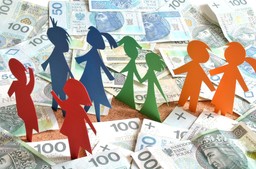 500 plus: Kiedy urzędnicy sprawdzą wydatki rodzin?