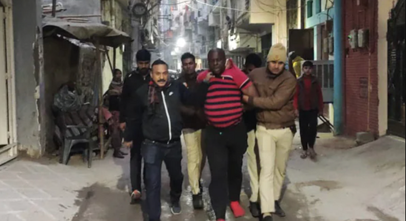 Drama as Africans mob Indian police, free Nigerians detained for overstaying