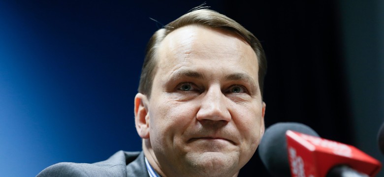 Sikorski cytuje Lecha Kaczyńskiego. Ale i ostro cenzuruje