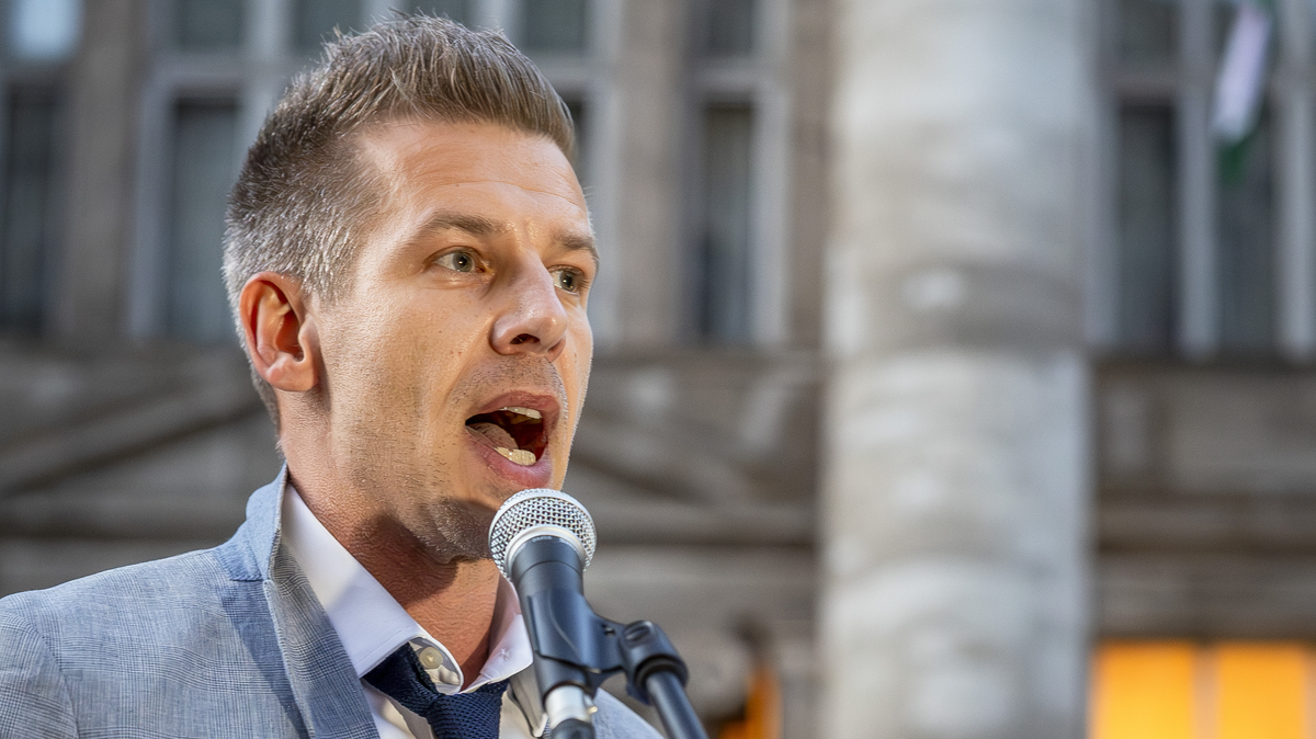 „Holnap történelmet írunk” – Fontos információkat közölt a holnapi tüntetésről Magyar Péter: ezt kéri a demonstrálóktól