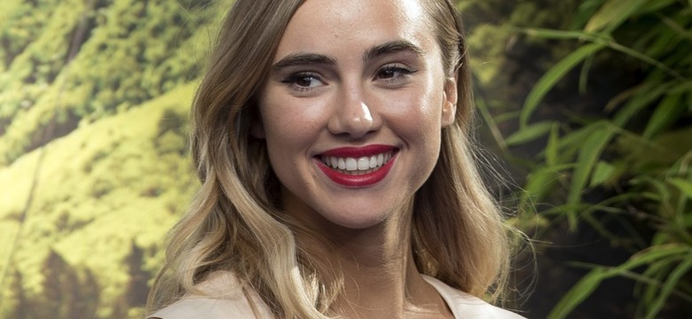 Suki Waterhouse roznegliżowana na premierze filmu dla dzieci [ZDJĘCIA]