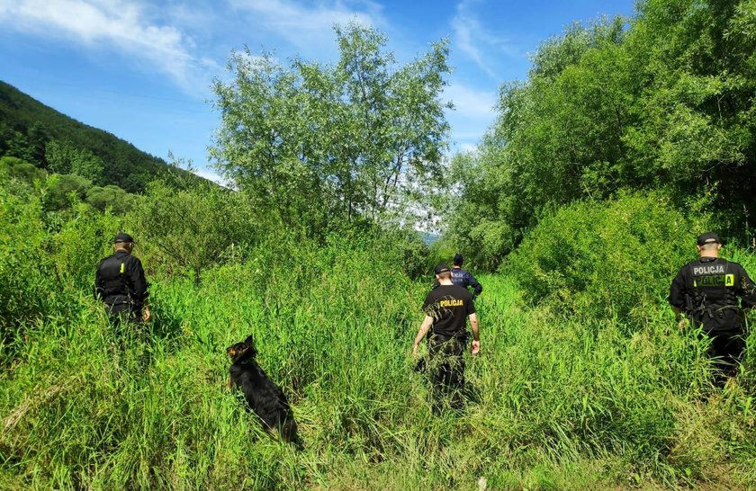 Tragedia w Małopolsce. Strażacy wyłowili z wody zwłoki 