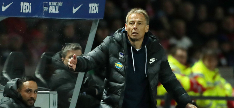 Bójka piłkarzy w szatni reprezentacji Korei. Klinsmann zwolniony z funkcji selekcjonera