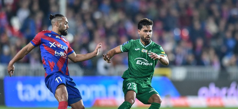 Ekstraklasa nadrabia zaległości. Remis Rakowa z Radomiakiem [TABELA]