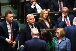 Ataki i uniki. Tak może wyglądać kampania przed wyborami