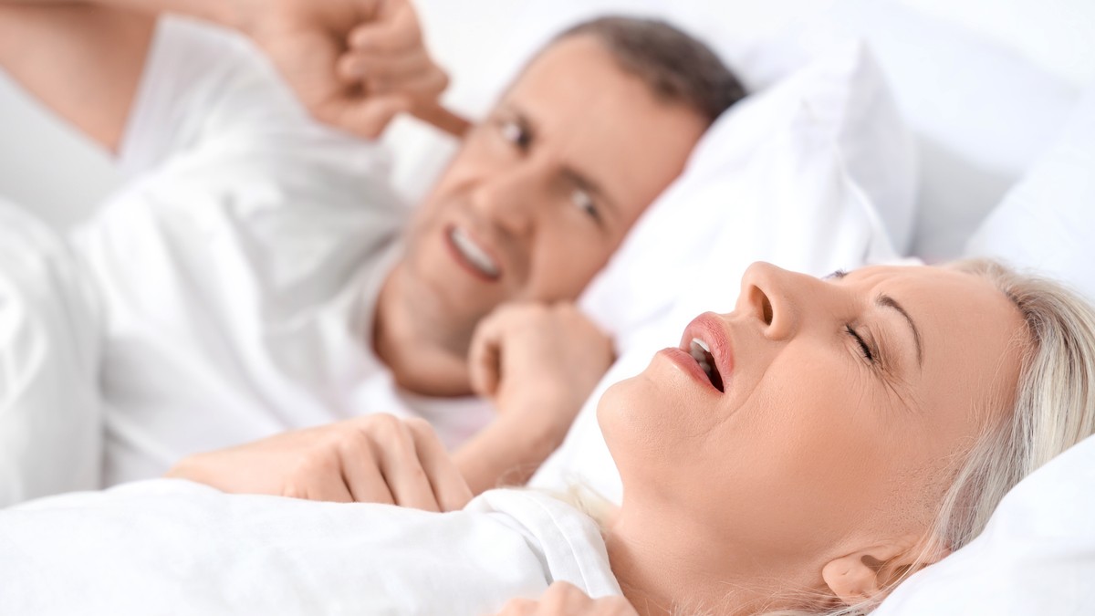 Stenjanje u snu može da bude simptom katatrenije