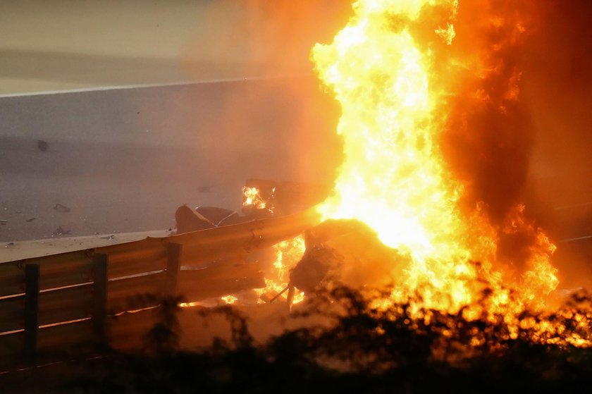 Romain Grosjean cudem przeżył wypadek