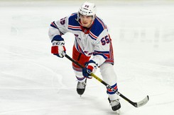 Liga NHL. Rangers zdobyli zwycięską bramkę na 0,4 s przed końcem meczu [WIDEO]