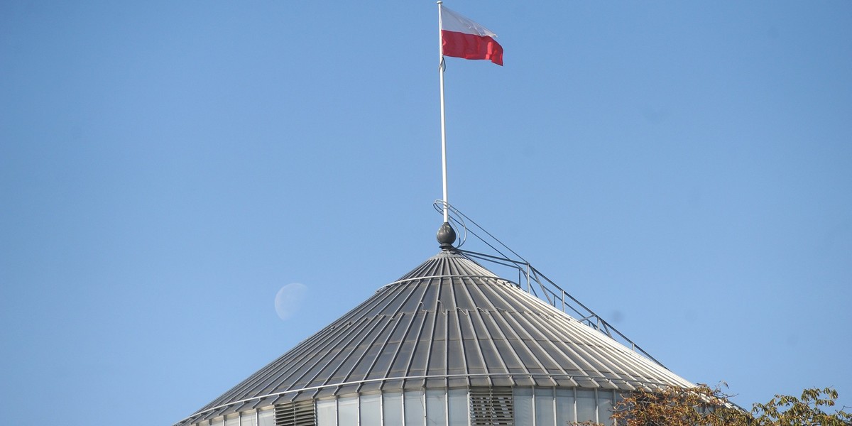 Budowa kompleksu, w którym do dziś znajduje się siedziba Sejmu RP rozpoczęła się w 1918 r.