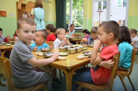Mališani u novosadskom vrtiću ''Mrvica''