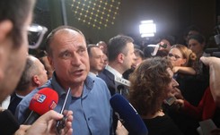 Kukiz: Jedyne przesłanie od Hołowni to 'jestem spoza partii, czyli jestem fajny'