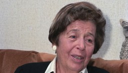 Polacy dobrze znają jej książki. Na podstawie jednej powstał kultowy serial