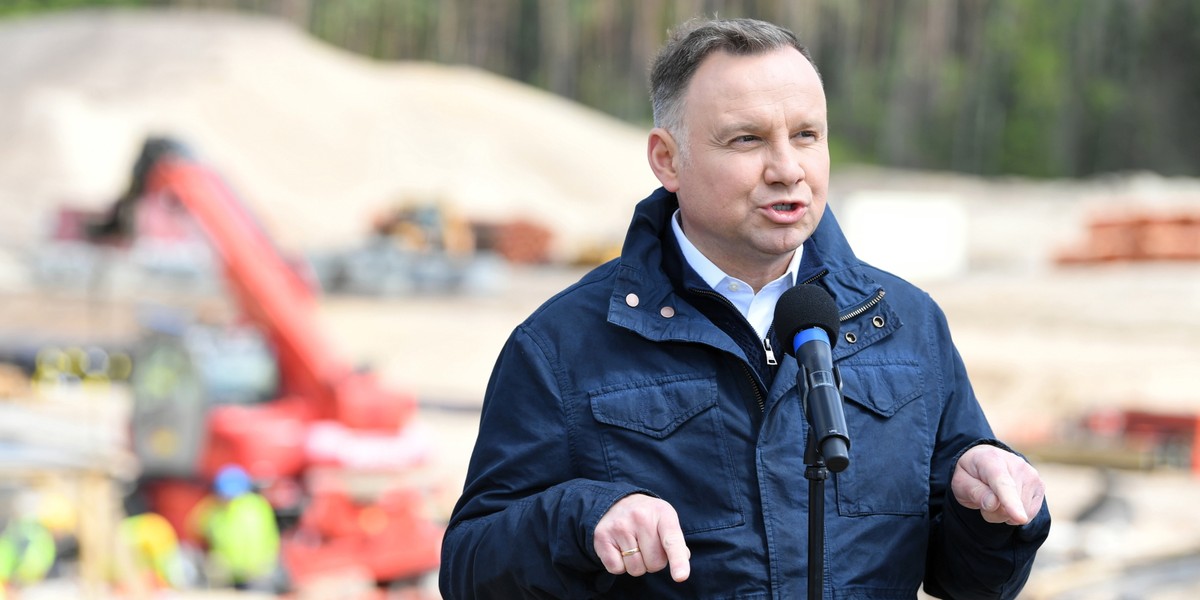 Prezydent Andrzej Duda powiedział o przekopie Mierzei Wiślanej, że "inwestycja ma charakter wzmacniania polskiej suwerenności, wzmacniania polskiej niezależności, wzmacniania polskiej wolności".