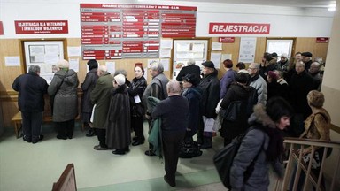 NFZ i Ministerstwo Zdrowia zaoszczędzą na pacjentach