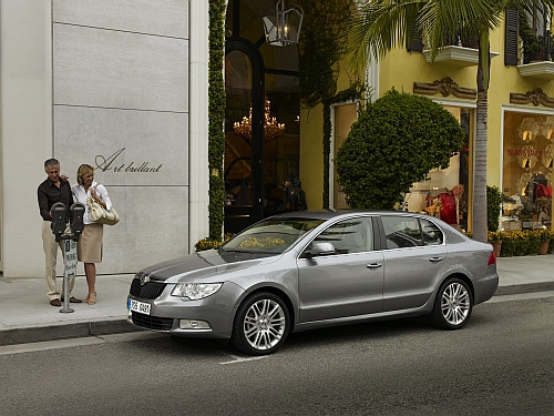 Nowa Skoda Superb - Auto dla gentlemana