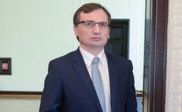 Ziobro proponuje zaostrzenie kar za wielkie wyłudzenia