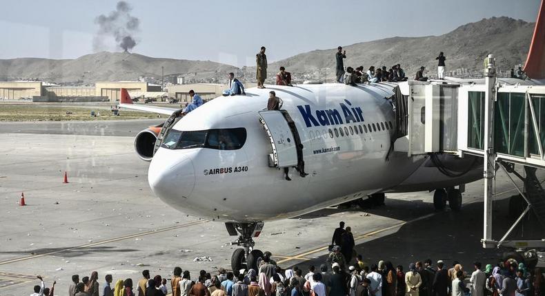 afghanistan-aeroport-de-kaboul-16-aout-2021-9a7c67-0@1x