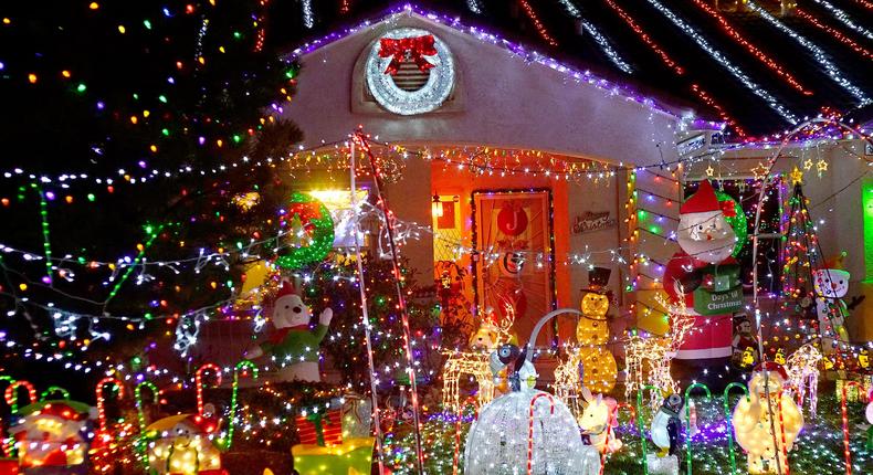 Here's how to get into the spirit of Christmas [abqjournal]