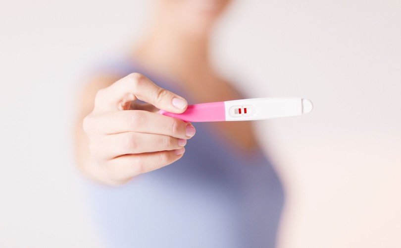 Chore dziąsła mają wpływ na płodność - PRAWDA