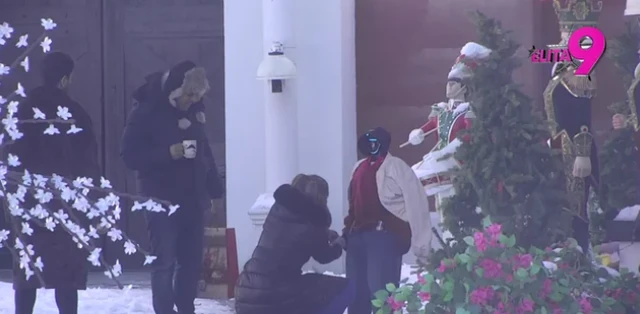 Pala prosidba u "Eliti"! Zadrugarka klekla na jedno koleno, pa izvadila prsten: "Da se zna da si moj"