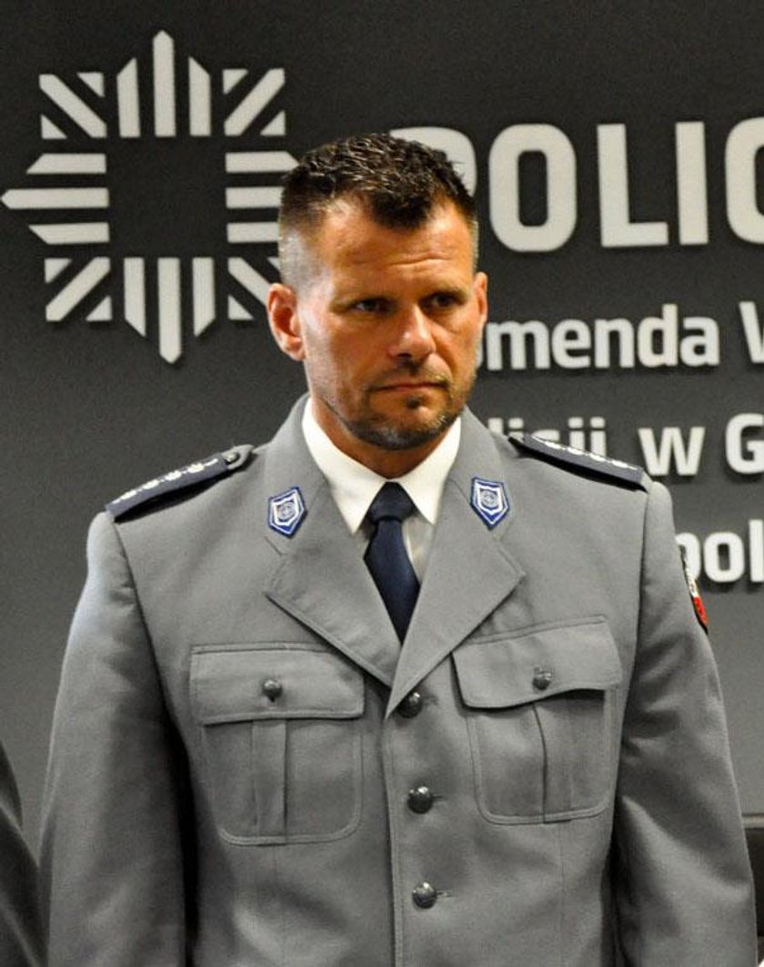 Policjanci bawili się tak hucznie, że nie mogłam spać!