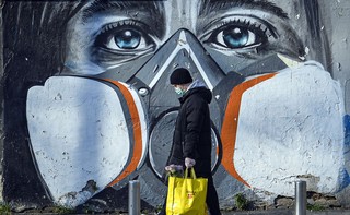 Koronawirus we Włoszech: Farmakolog zapowiada w przyszłym tygodniu szczyt zarażeń. 'Liczba infekcji sięgnie 30-40 tysięcy'