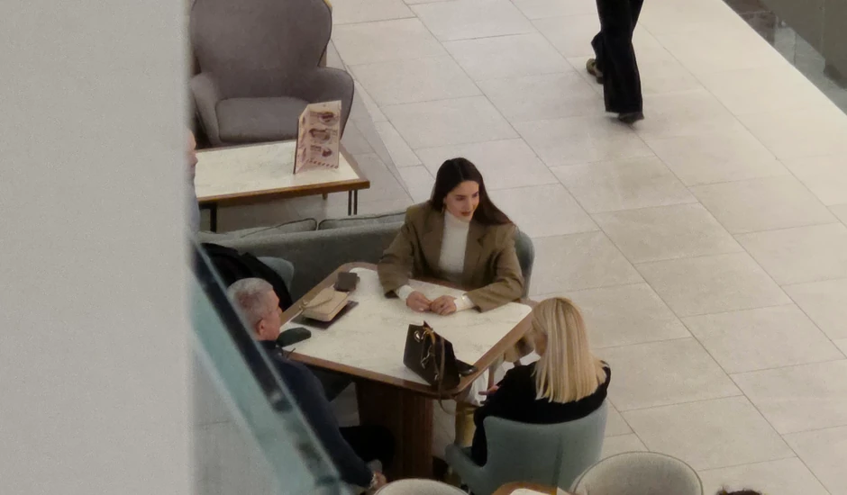 Anđelu Đuričić uslikali smo u zajedničkom šopingu sa roditeljima