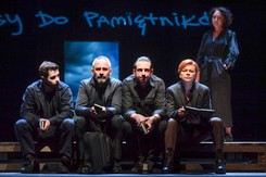 Aktor z serialu 'Korona królów' stracił mieszkanie w pożarze w Ząbkach. Teraz prosi o pomoc