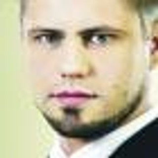 Jaka jest ochrona informacji poufnych przy przejęciu spółki publicznej