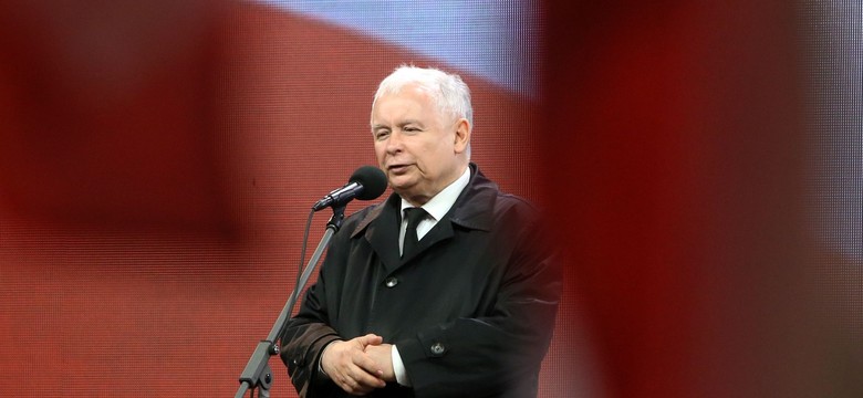 Siedem lat po tragedii. Centralne obchody, msze, apele, przemówienia prezydenta i prezesa PiS [RELACJA NA ŻYWO]