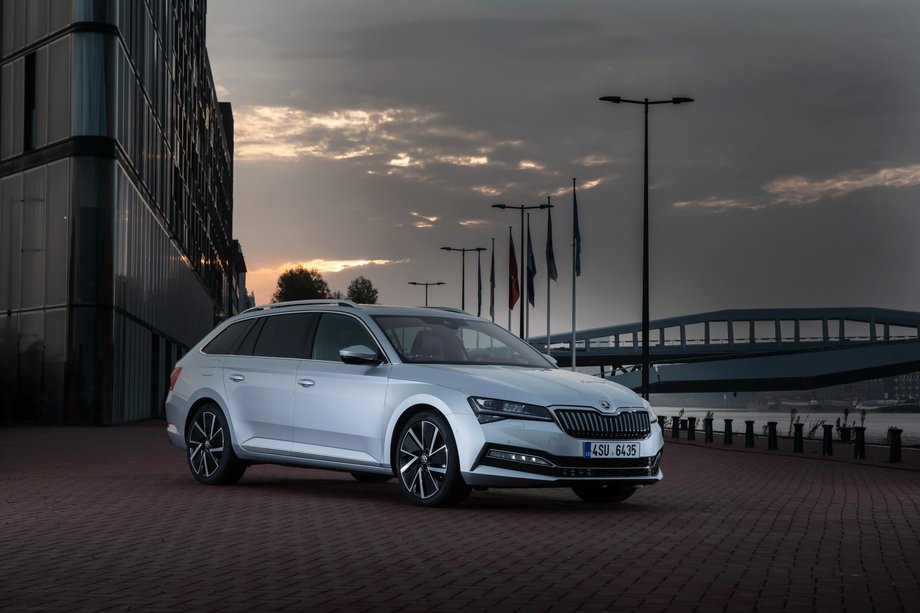 Skoda Superb iV w wersji combi - zdjęcie poglądowe