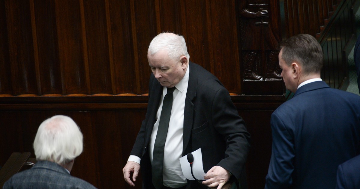 Kaczyński sięga po kartę przetargową. „Po raz pierwszy od wyborów PiS narzucił narrację”