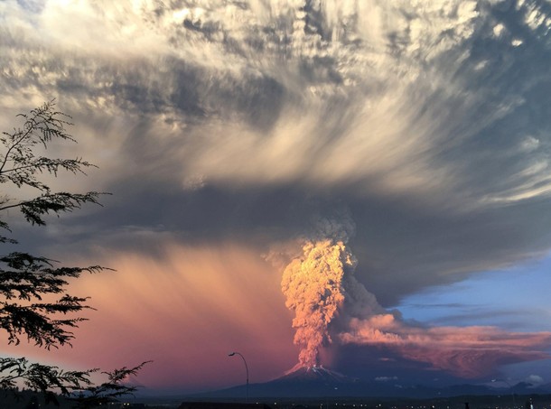 CHILE-VOLCANO/