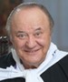 Szörnyű baleset történt, Korda György lezuhant a színpadról. Ma már csak nevet rajta