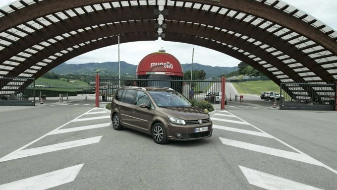 Volkswagen Touran na dystansie 100 tys. km: czy okazał się bezawaryjny?