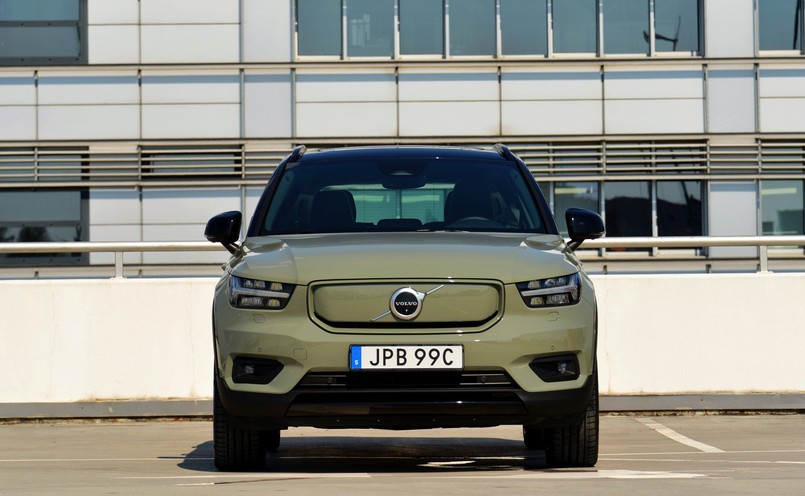 Volvo XC40 Recharge P8 AWD