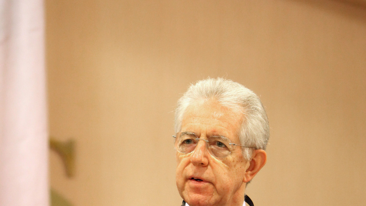 Premier Włoch Mario Monti żąda podwojenia planowanej wartości Europejskiego Mechanizmu Stabilizacyjnego (EMS), aby wzmocnić zaufanie rynków do strefy euro - informuje niemiecki tygodnik "Der Spiegel" w najnowszym wydaniu. Niemcy są temu przeciwne.