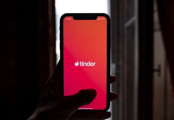 Tinder z nową funkcją za niemal 500 dol. "Może zwiększyć skalę nękania"