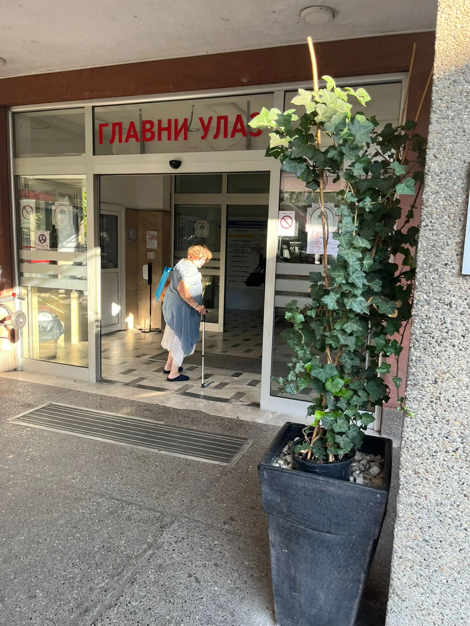 Mama Jelene Golubović ide na operaciju