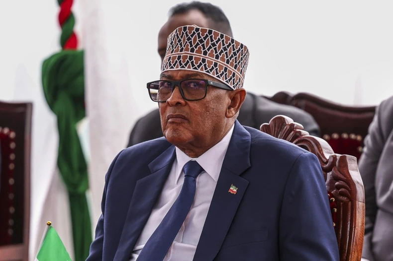 Predsednik Somalilenda Abdirahman Mohamed Abdulahi na otvaranju novih prostorija diplomatske misije u Najrobiju, Kenija, 29. maja