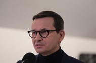  Mateusz Morawiecki podczas szczepienia trzecia dawka szczepionki przeciw covid