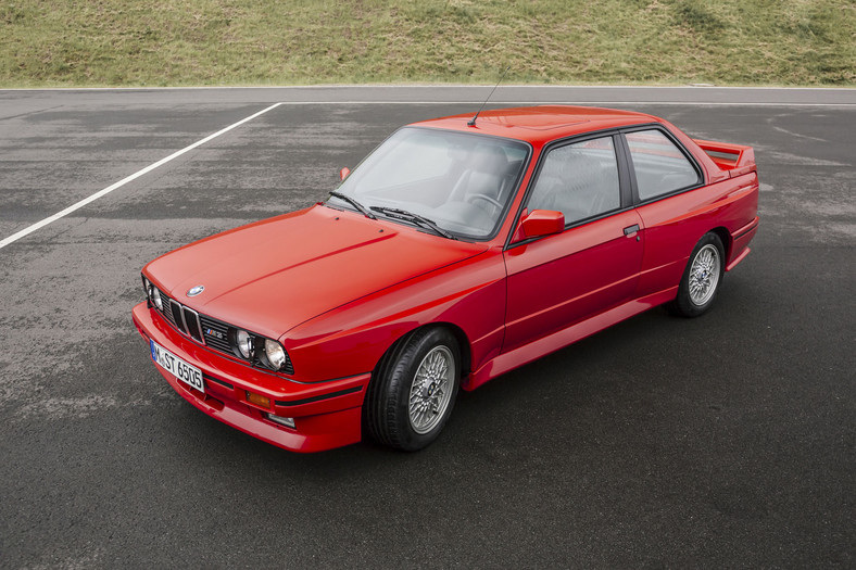 BMW M3 (E30) - czyli, torowy szatan