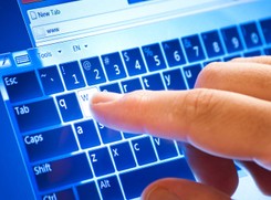 Eksperci ostrzegają przed groźnym wirusem wyprodukowanym przez 'jakiś rząd'