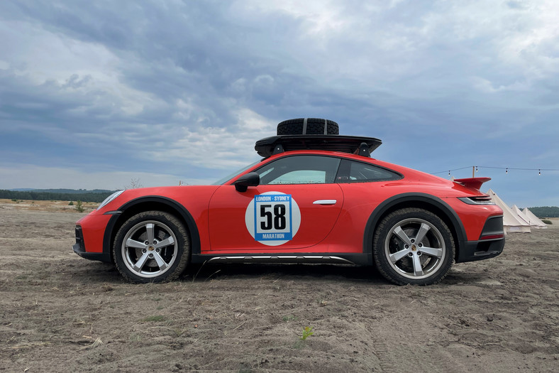 Porsche 911 Dakar RED58 Special w hołdzie Sobiesławowi Zasadzie